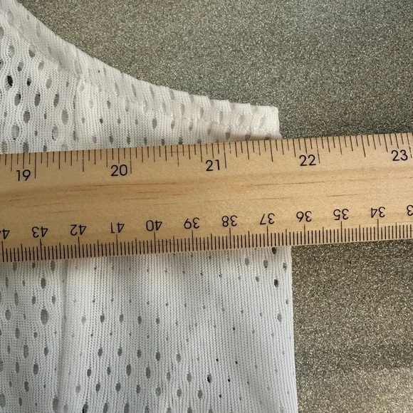 Adidas White Mesh Sleeveless Top with Triple Stripe Back (1049) - Picture 10 of 12